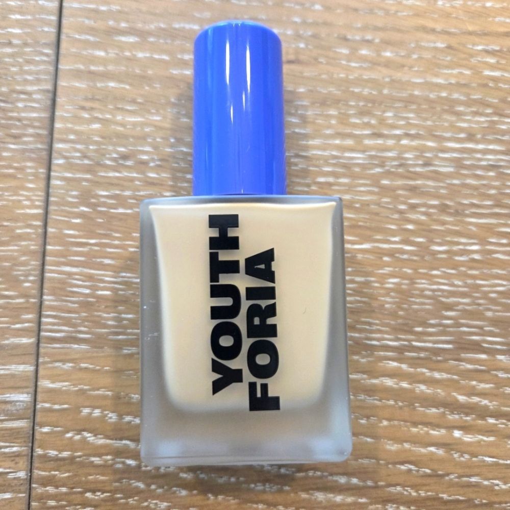 Youth Foria Date Night Skin Tint Serum Foundation Light-Medium Coverage 230
